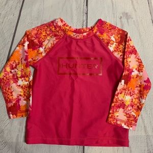 Hunter Swim Shirt Long Sleeve size 2t